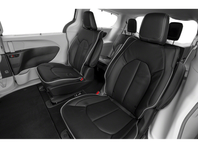 2023 Chrysler Pacifica Hybrid Touring L Van 4D