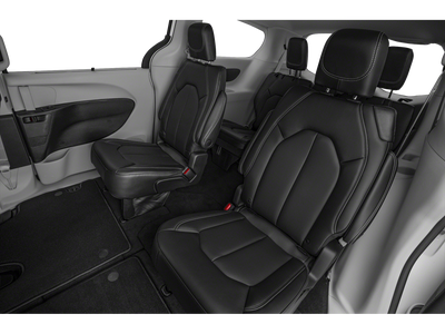 2024 Chrysler Pacifica Touring L Van 4D