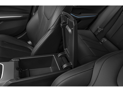 2025 BMW 3 Series 330i Sedan 4D