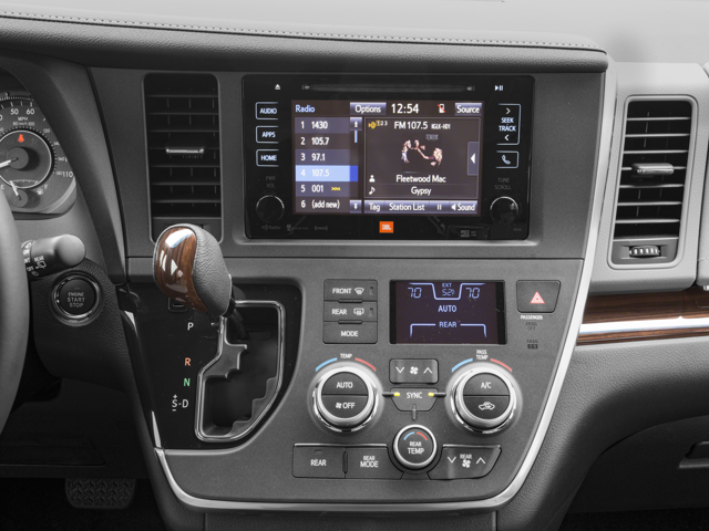 2017 Toyota Sienna XLE Premium Minivan 4D