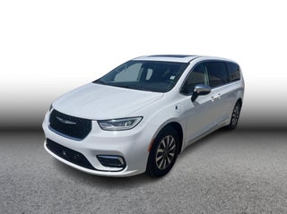 2023 Chrysler Pacifica Hybrid Limited Van 4D
