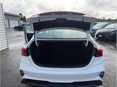 2023 Kia Forte LXS Sedan 4D