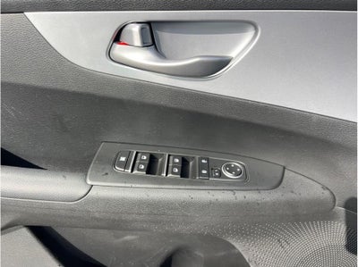 2023 Kia Forte LXS Sedan 4D