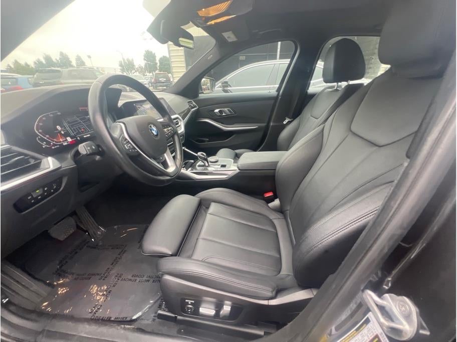2019 BMW 3 Series 330i Sedan 4D