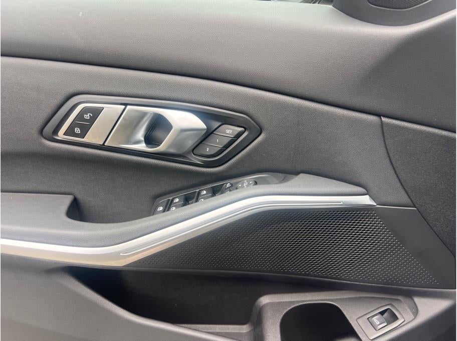 2019 BMW 3 Series 330i Sedan 4D