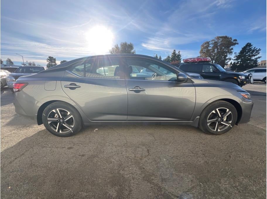 2025 Nissan Sentra SV Sedan 4D
