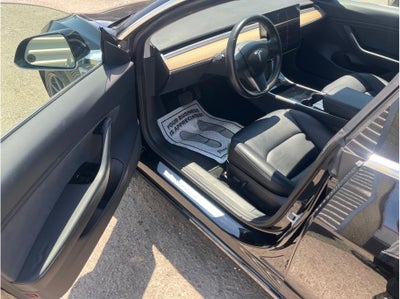 2019 Tesla Model 3 Standard Range Plus Sedan 4D