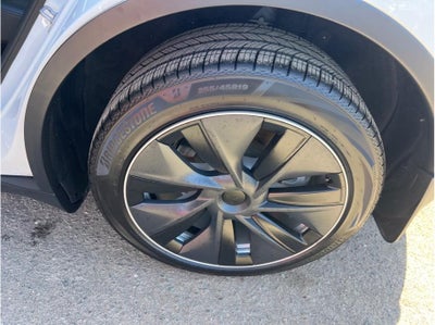 2023 Tesla Model Y Long Range Sport Utility 4D
