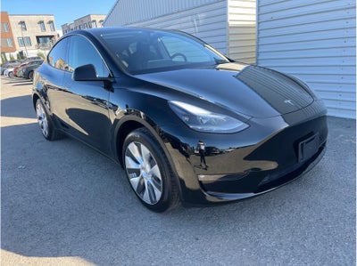 2024 Tesla Model Y Long Range Sport Utility 4D