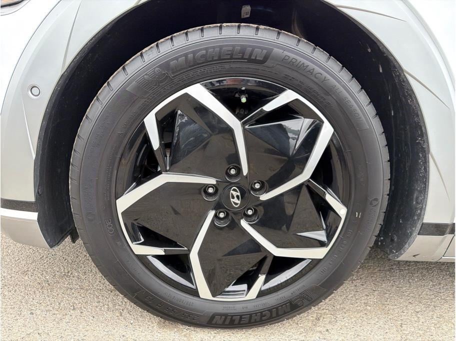 2024 Hyundai IONIQ 5 Limited Sport Utility 4D