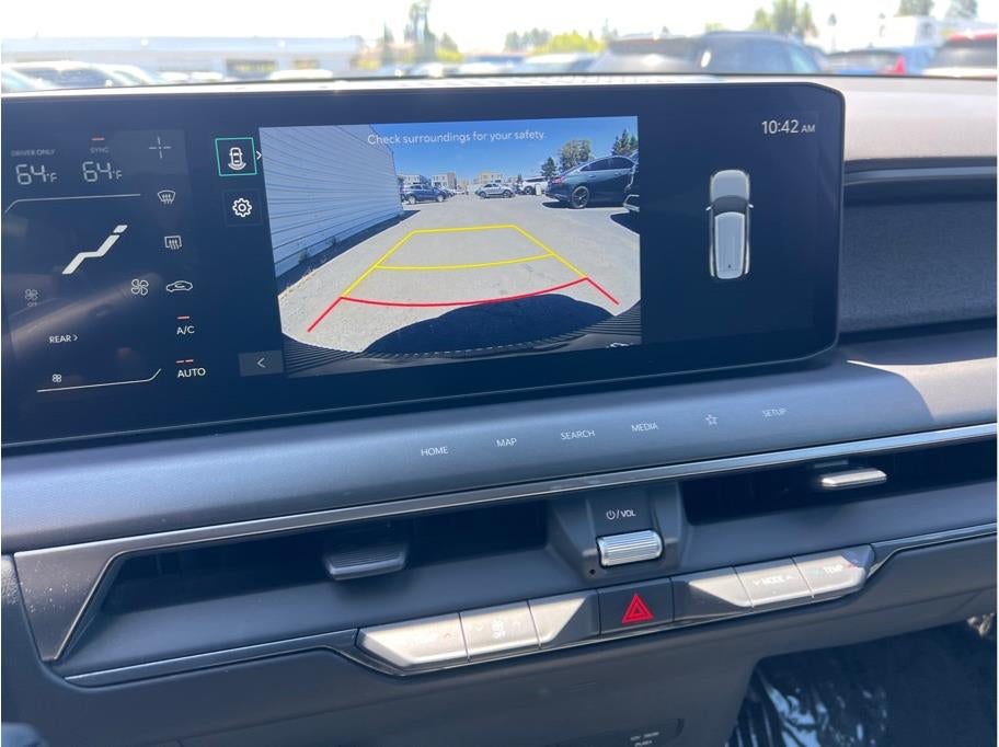 2024 Kia EV9 Light Long Range Sport Utility 4D