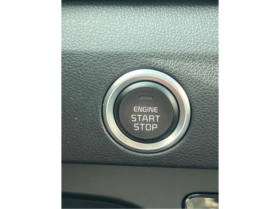 2019 Kia Niro LX Wagon 4D