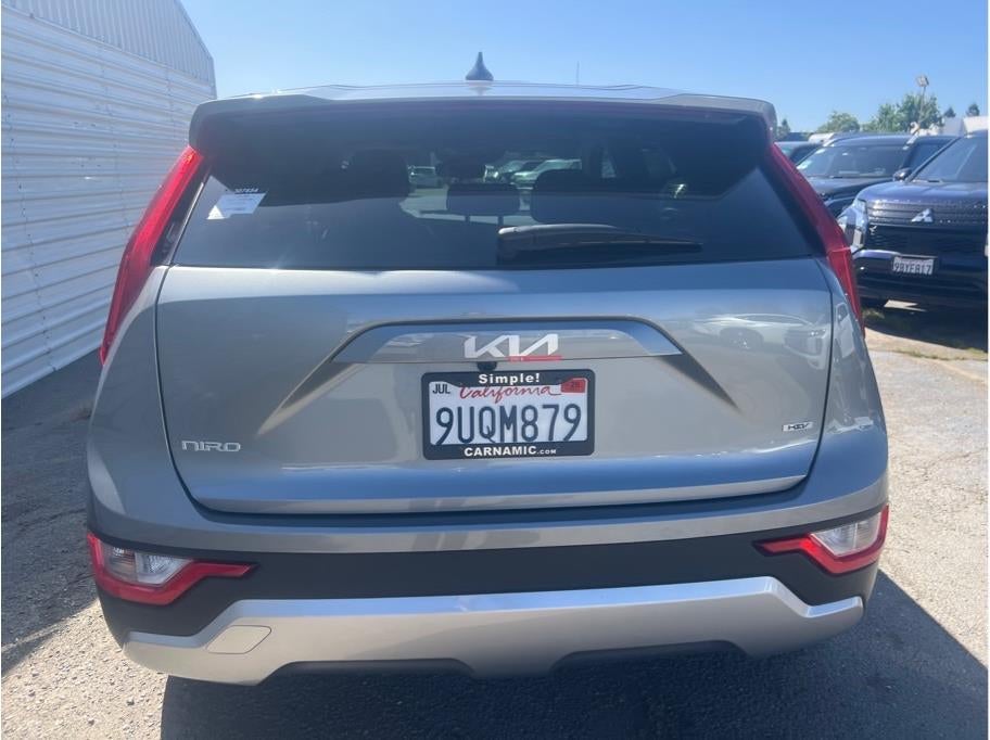 2025 Kia Niro LX Wagon 4D