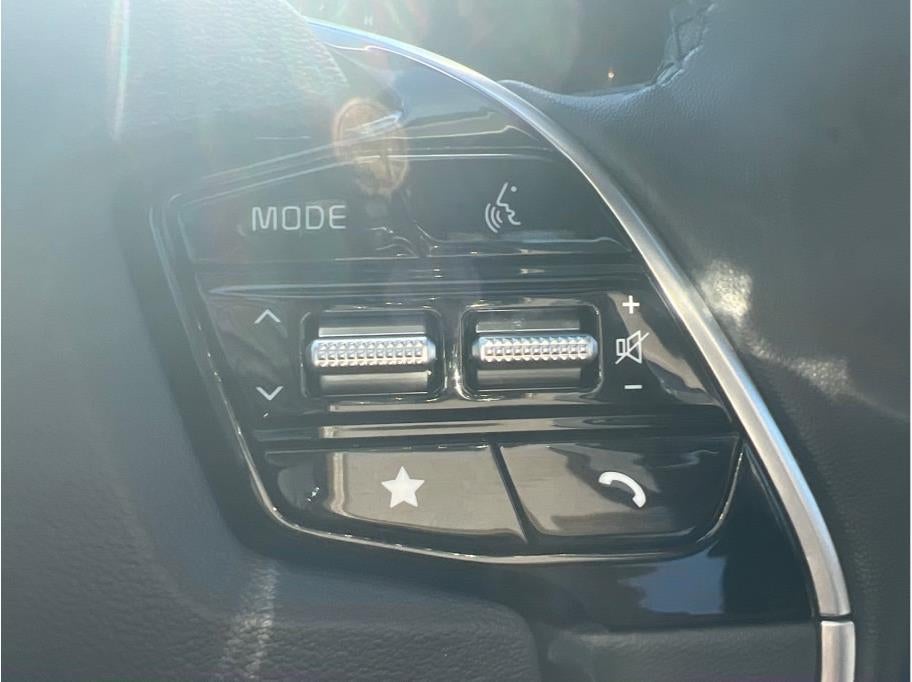 2023 Kia Niro EX Touring Wagon 4D