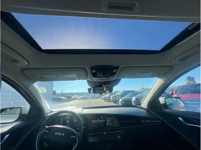 2023 Kia Niro EX Touring Wagon 4D