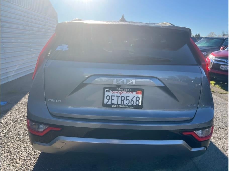 2023 Kia Niro EX Touring Wagon 4D