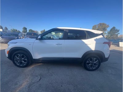 2026 Kia Seltos LX Sport Utility 4D
