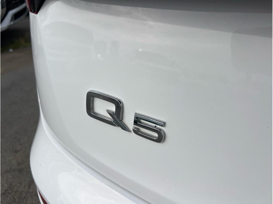 2023 Audi Q5 45 TFSI S line Premium Plus Sport Utility 4D