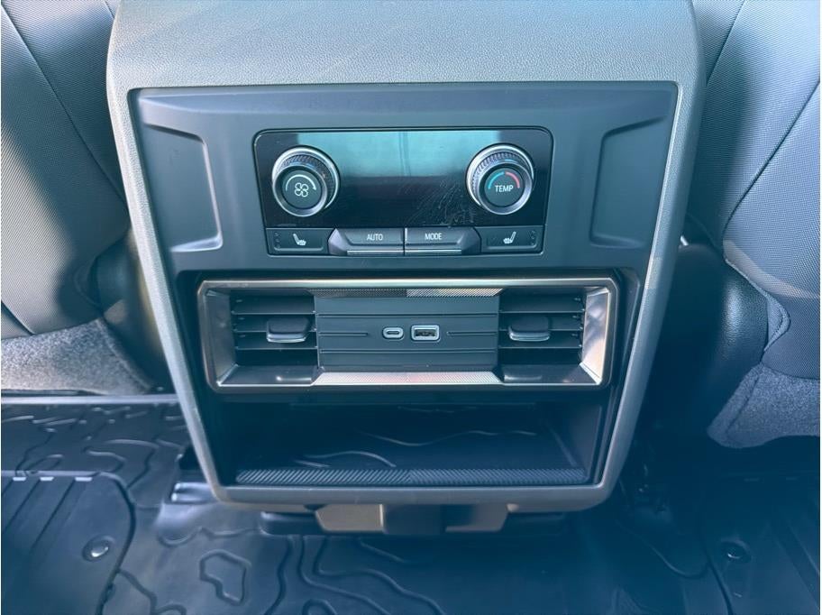 2025 GMC HUMMER EV SUV 2X Sport Utility 4D