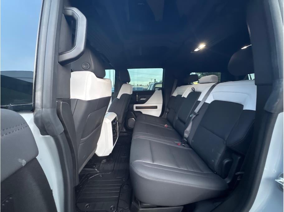 2024 GMC HUMMER EV SUV 2X Sport Utility 4D
