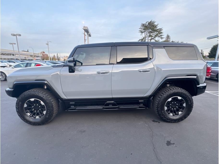 2024 GMC HUMMER EV SUV 2X Sport Utility 4D