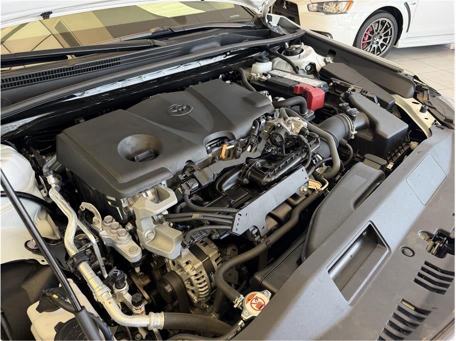 2024 Toyota Camry SE Sedan 4D