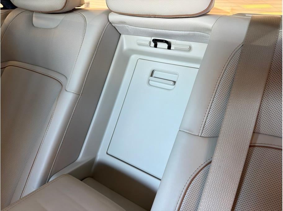 2023 LUCID Air Touring Sedan 4D