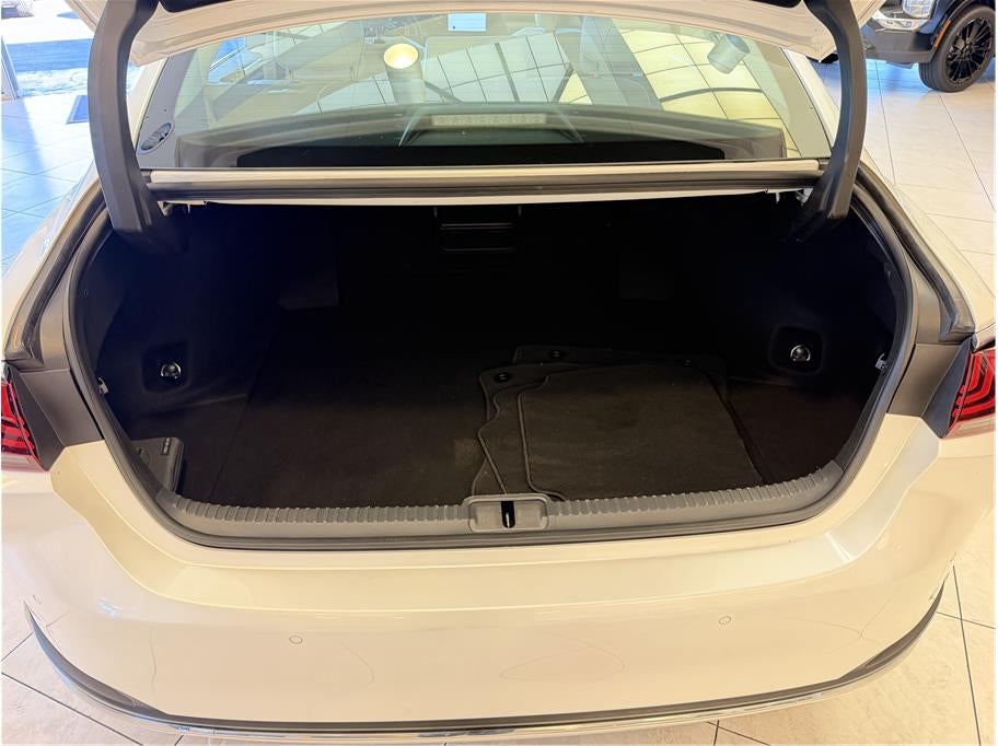 2025 Lexus ES ES 300h Sedan 4D
