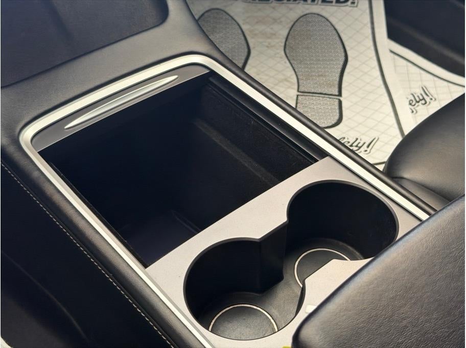 2022 Tesla Model 3 Long Range Sedan 4D