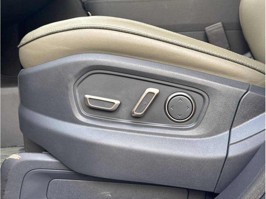 2022 Rivian R1T Adventure Pickup 4D 4 1/2 ft