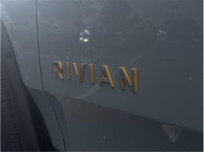 2022 Rivian R1T Adventure Pickup 4D 4 1/2 ft