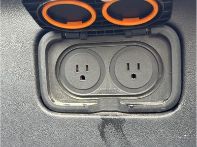 2022 RIVIAN R1T Launch Edition Pickup 4D 4 1/2 ft