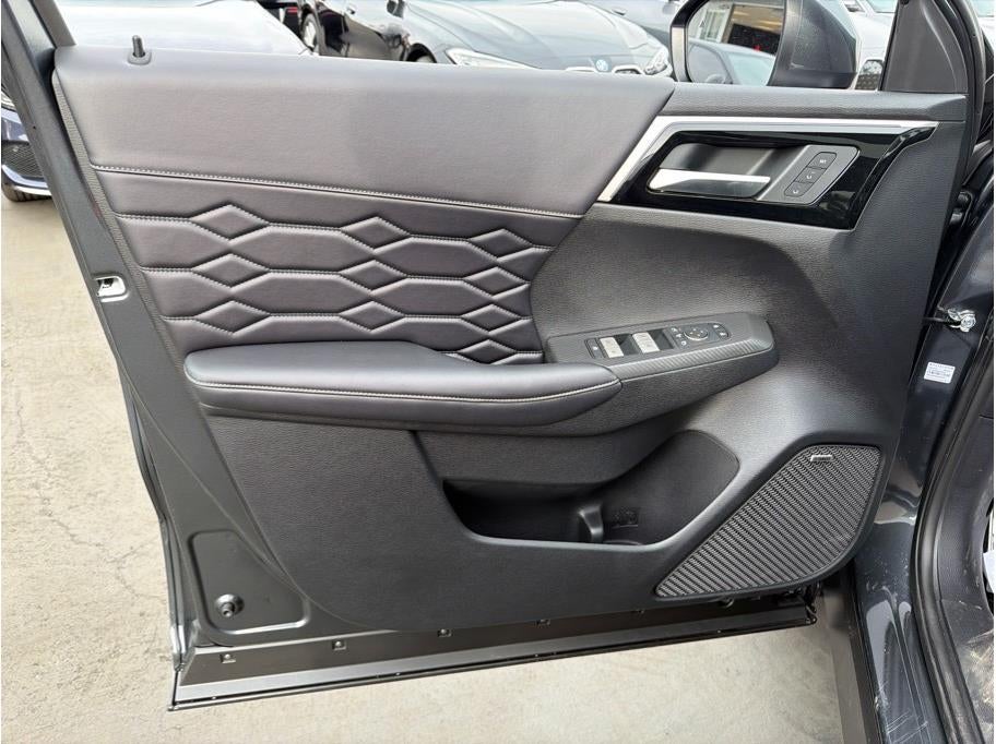 2025 Mitsubishi Outlander SEL Sport Utility 4D