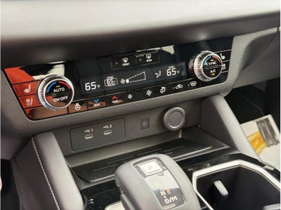 2025 Mitsubishi Outlander SEL Sport Utility 4D