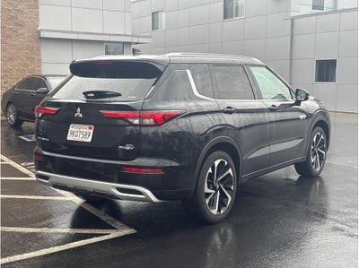 2023 Mitsubishi Outlander PHEV SEL Sport Utility 4D