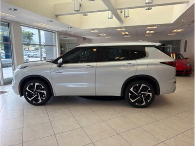 2023 Mitsubishi Outlander PHEV SEL Sport Utility 4D