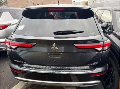 2025 Mitsubishi Outlander PHEV SE