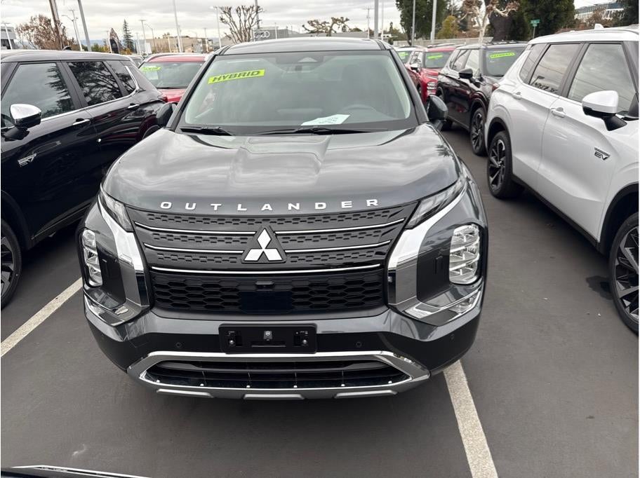 2025 Mitsubishi Outlander PHEV SE