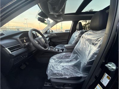 2025 Mitsubishi Outlander PHEV SE Tech Package