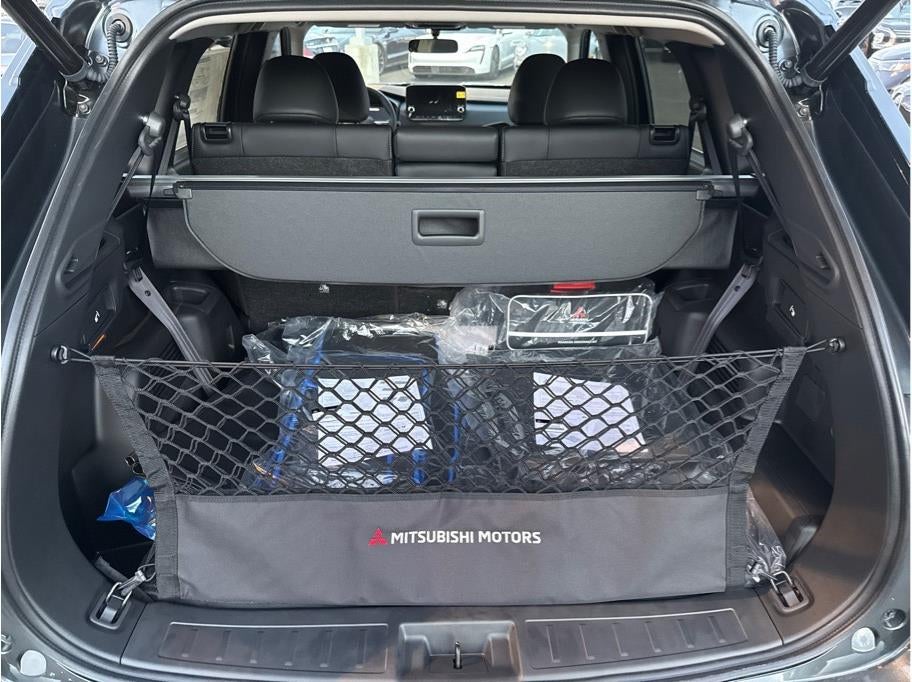 2025 Mitsubishi Outlander PHEV SE