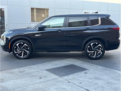 2025 Mitsubishi Outlander PHEV SE