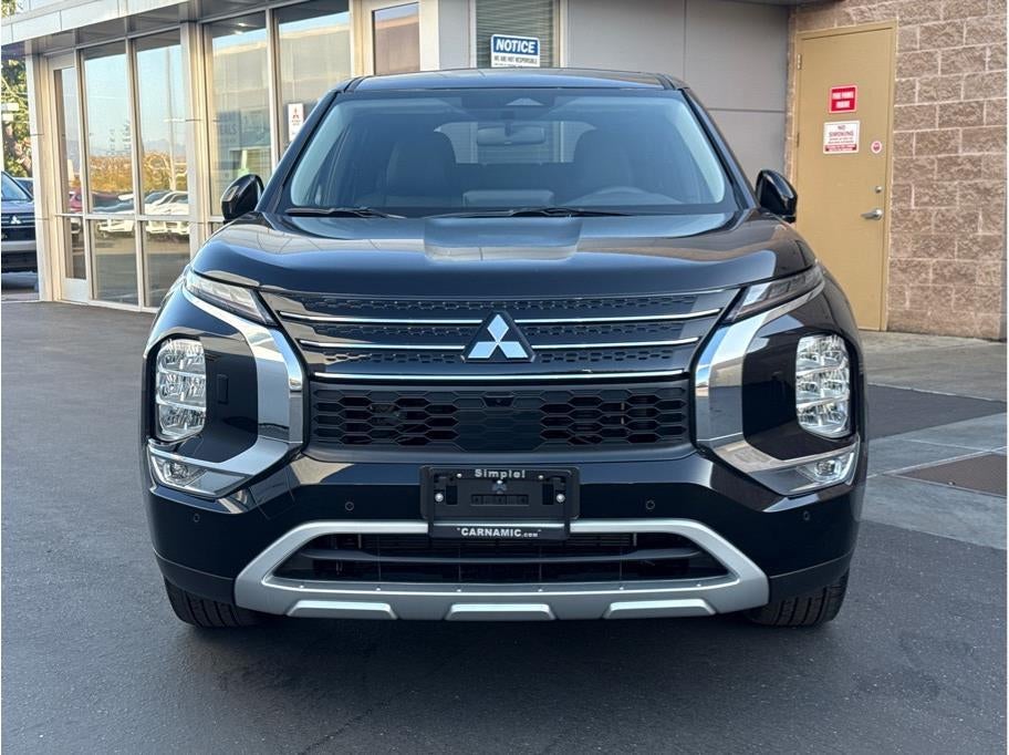 2025 Mitsubishi Outlander PHEV SE