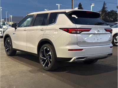 2025 Mitsubishi Outlander PHEV SE