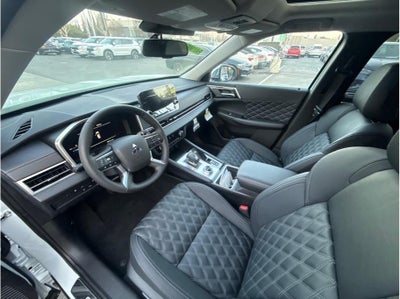 2025 Mitsubishi Outlander PHEV SEL