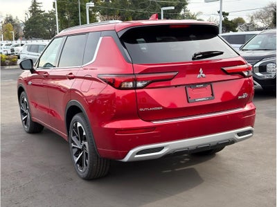 2025 Mitsubishi Outlander PHEV SEL