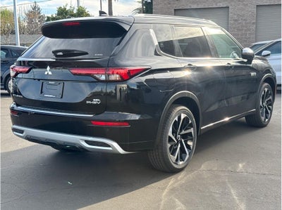 2025 Mitsubishi Outlander PHEV SEL Sport Utility 4D