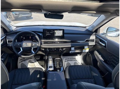 2025 Mitsubishi Outlander PHEV SEL Sport Utility 4D