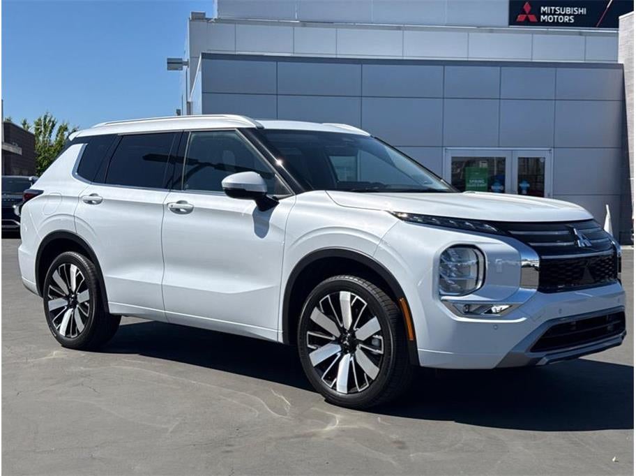 2025 Mitsubishi Outlander PHEV SEL Sport Utility 4D