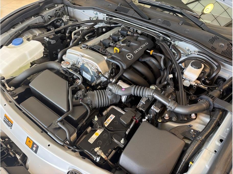 2024 Mazda Mazda MX-5 Miata Club Convertible 2D