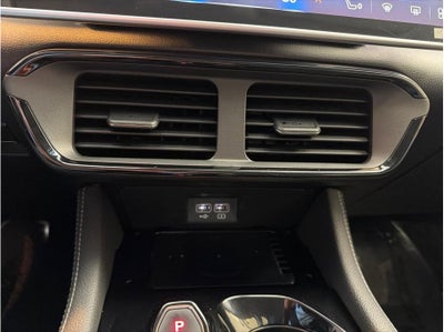 2024 Vinfast VF 8 Eco Sport Utility 4D